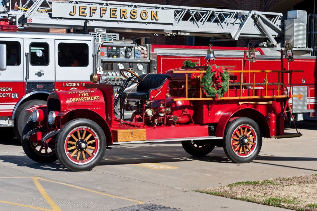 IMAGE: http://i255.photobucket.com/albums/hh124/DKCPhoto/Nifty%2050%20shots/IMG_2126.jpg