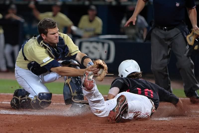 IMAGE: http://i255.photobucket.com/albums/hh124/DKCPhoto/sample%20photos/Slidea.jpg