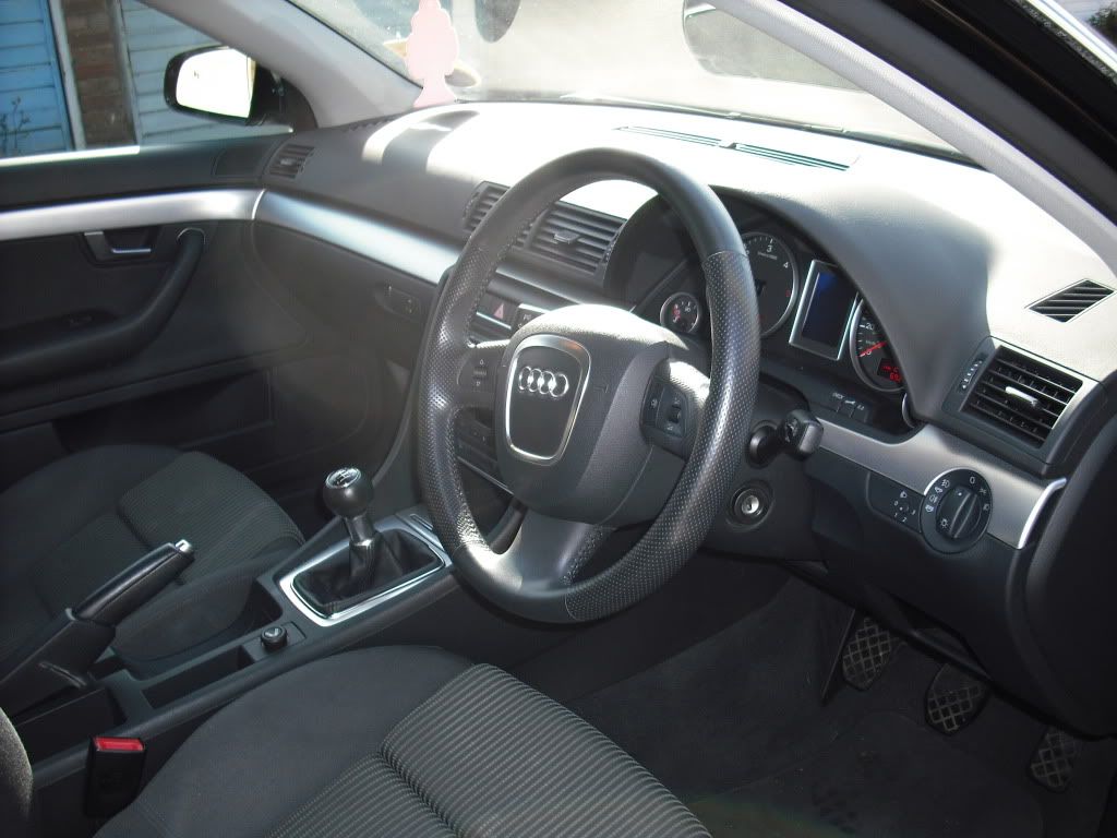 AudiA4409.jpg