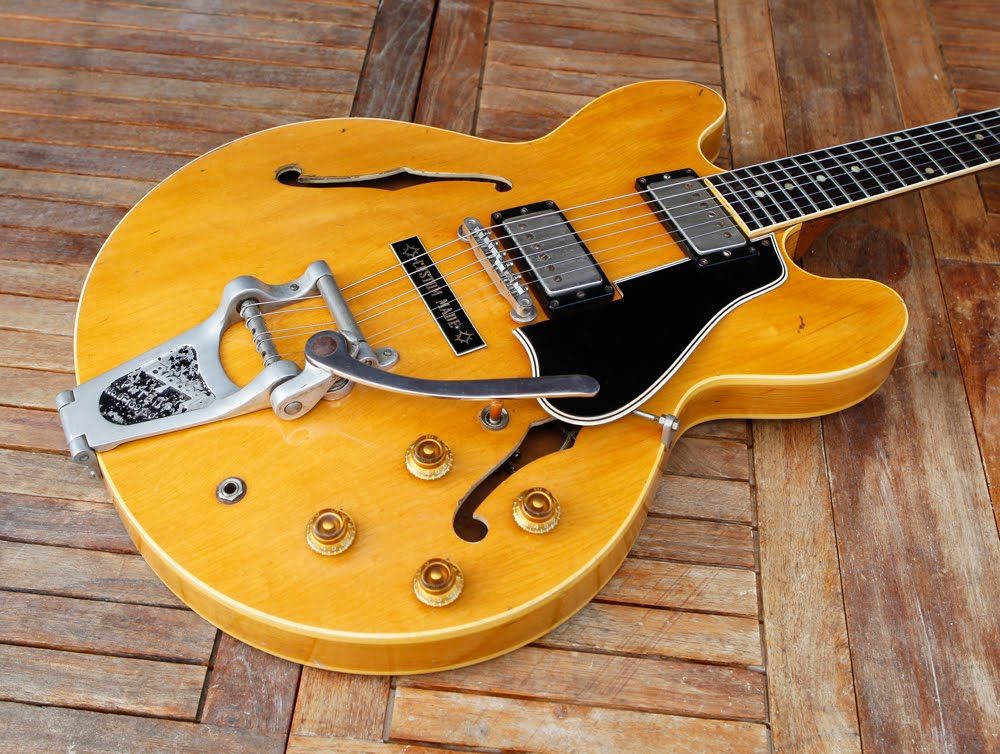 1960GibsonES335B_zpsfb866322.jpg