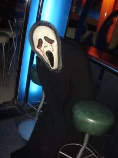 Scream Costume