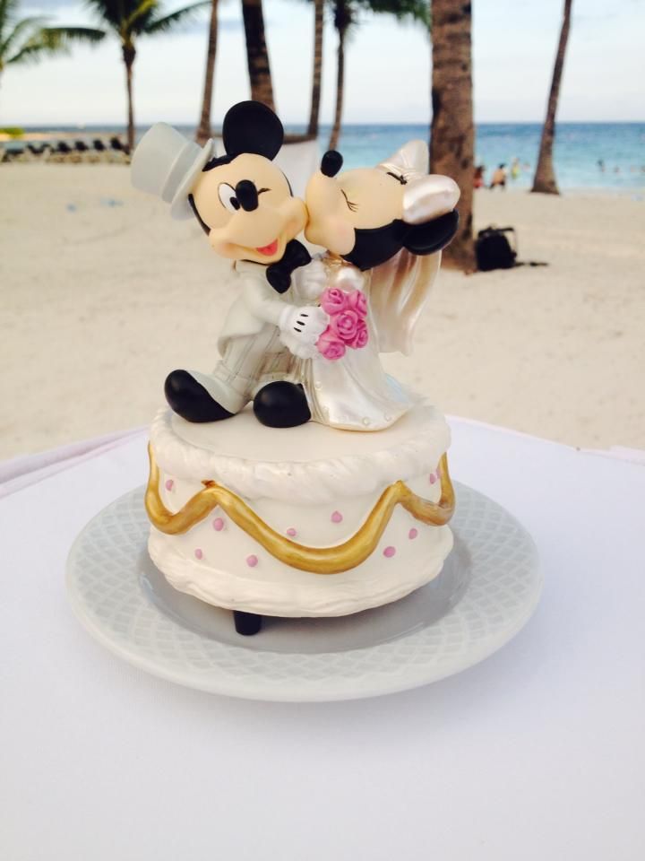 Micky and Minnie Wedding
