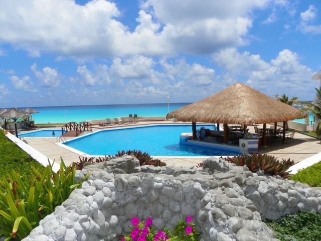  photo Cancun Beachfront Condo_zpsyhpex8y8.jpg