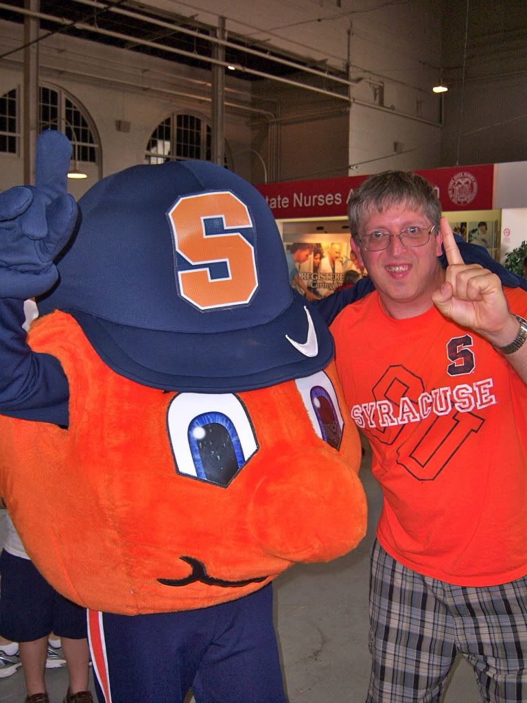 New York State Fair 2012 - Syracuse mascot