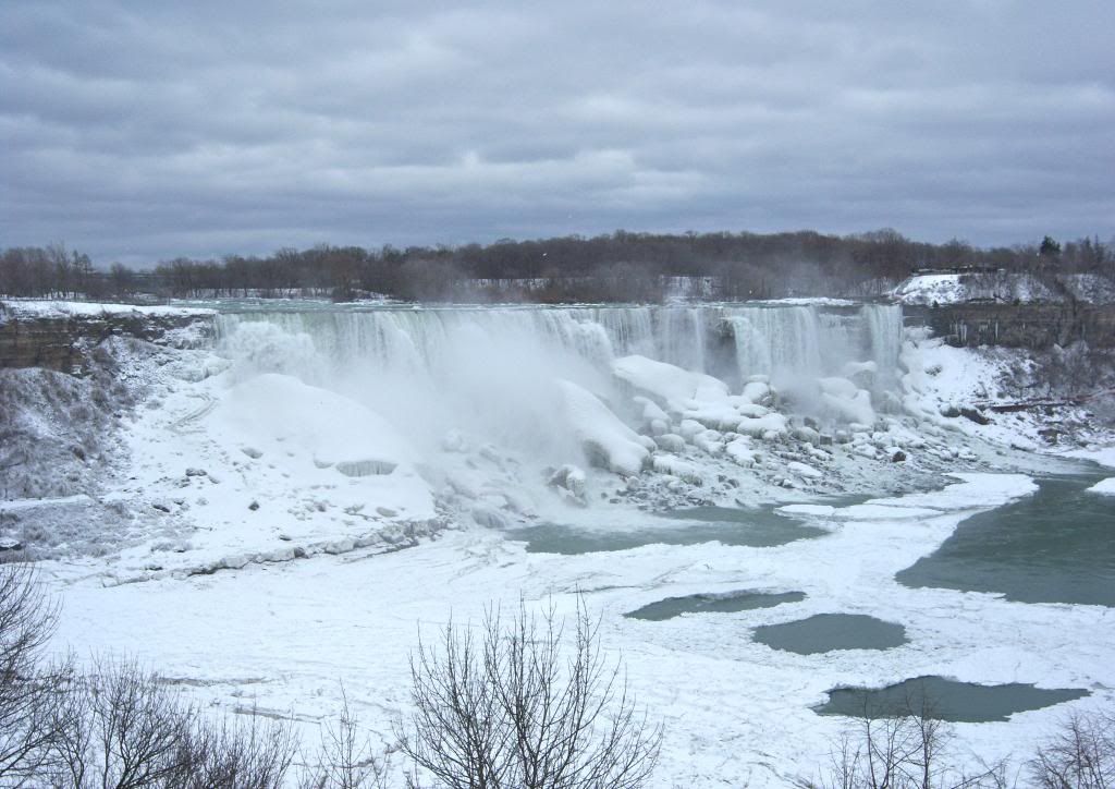 frozen falls at Niagara photo 100_6882_zpsfae4a113.jpg