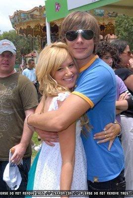 1_545879074l.jpg ashley tisdale and zac efron image by julianne1028