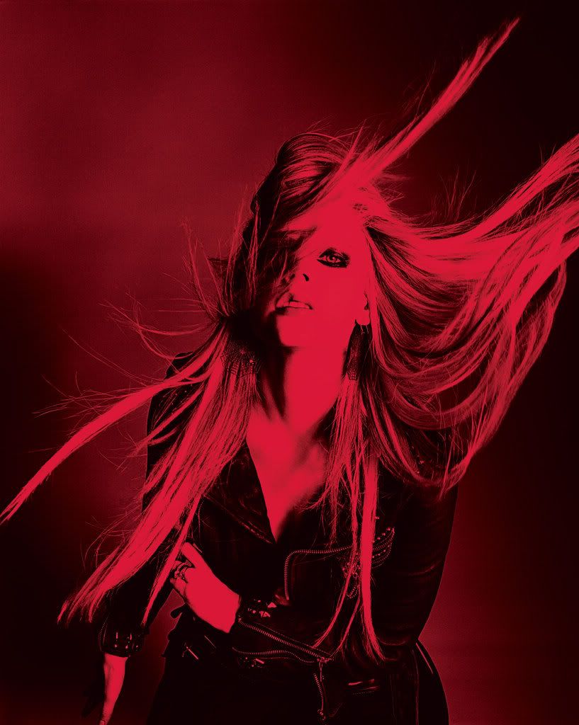 28306_AvrilUHQ6_122_849lo.jpg
