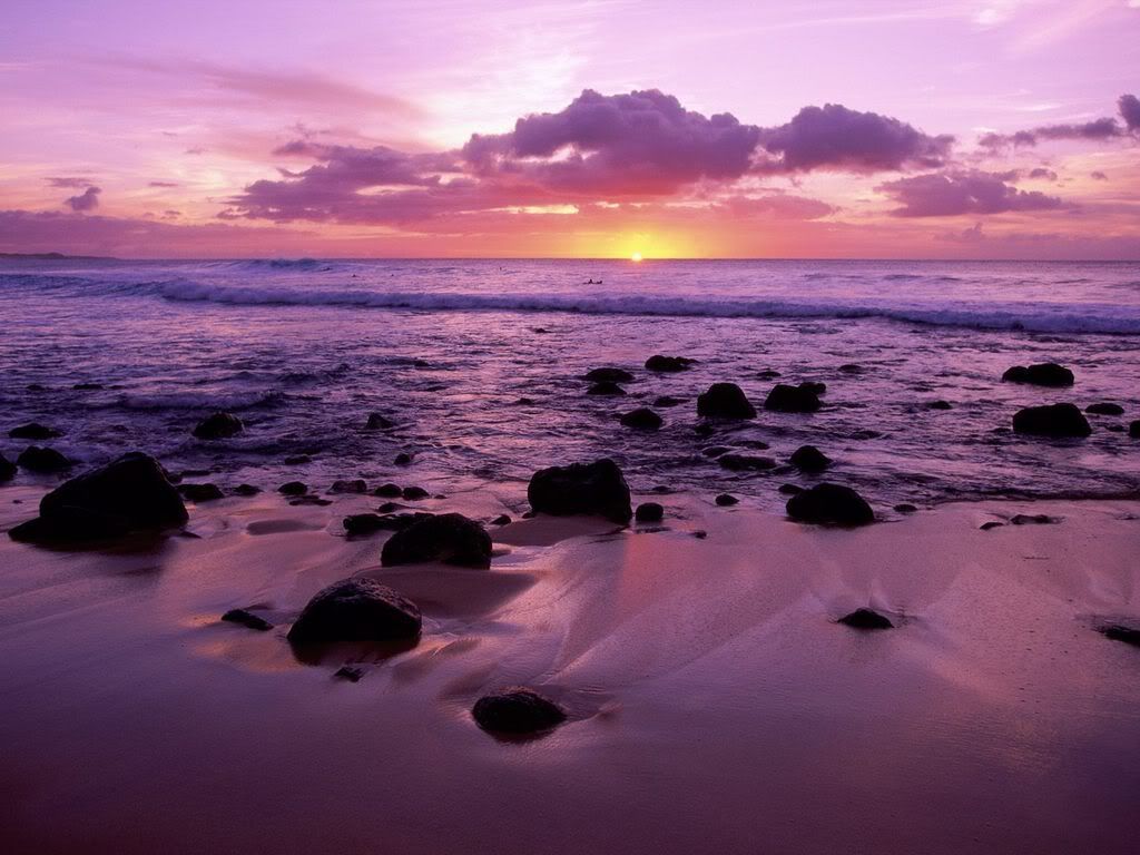MolokaiShoreHawaii.jpg