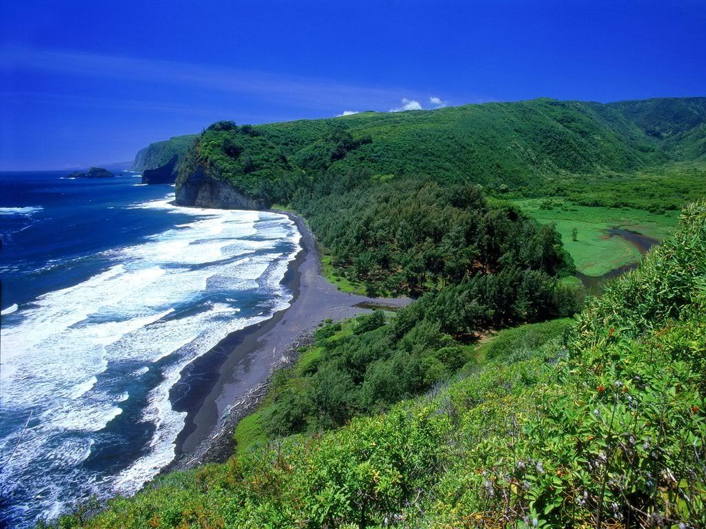 PololuValleyHawaii.jpg