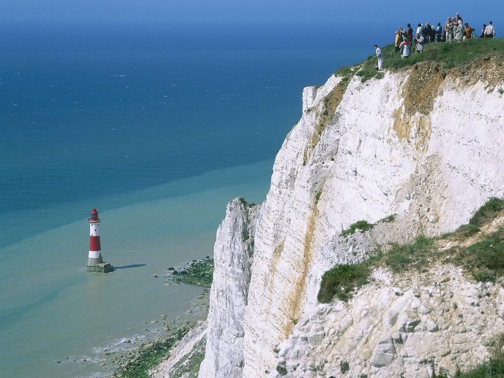 BeachyHeadLighthouseEastbourneEastS.jpg