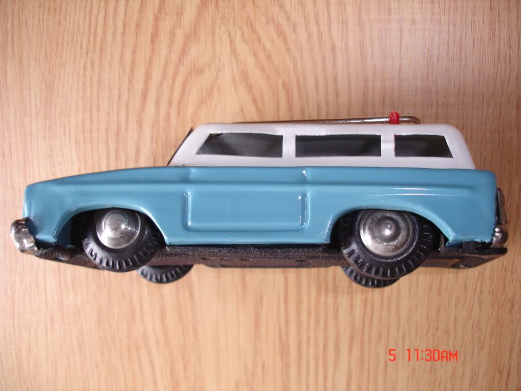 VINTAGE MADE IN CHINA TIN TOY CAR eBay