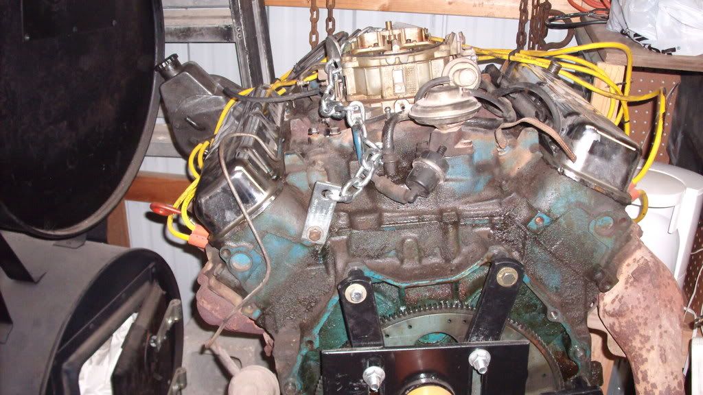 Buick 350 Engine. stock 350 engine.wow