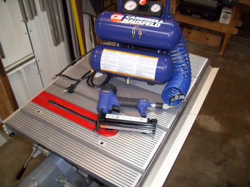 Review Small shop air compressor - by 8iowa LumberJocks 