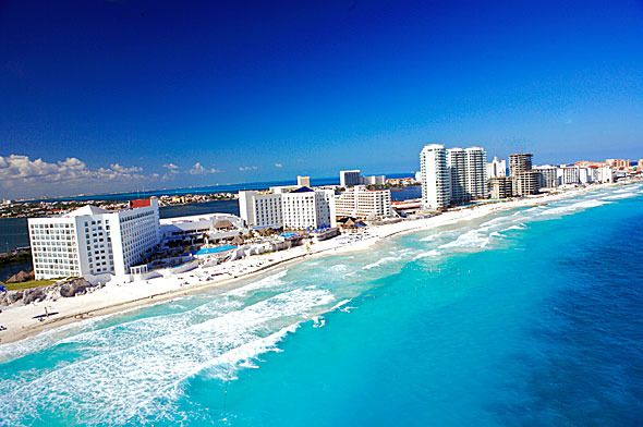  photo Beachfront Cancun 3_zpsw2thsq1b.jpg