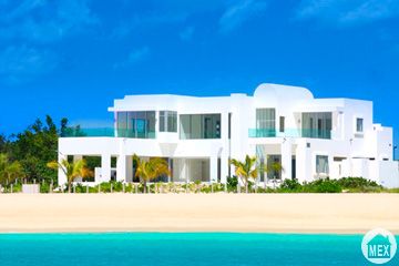 Playa del Carmen beachfront home