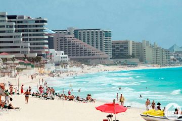 Beautiful beach in Cancun hotel zone