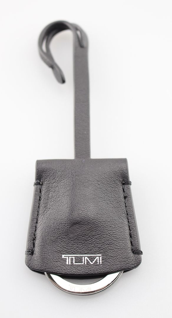 tumi bag tag