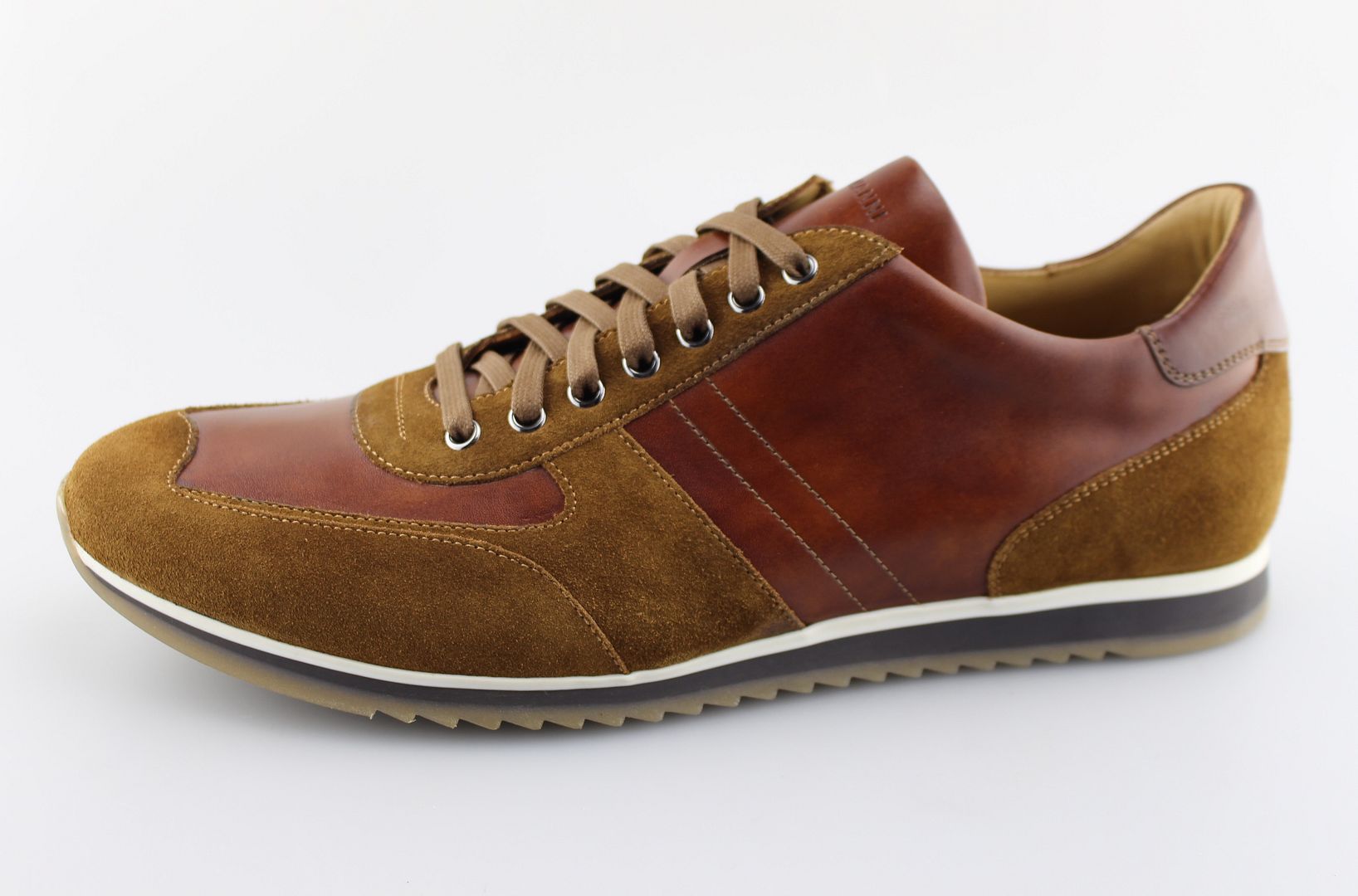 magnanni berkeley leather sneaker