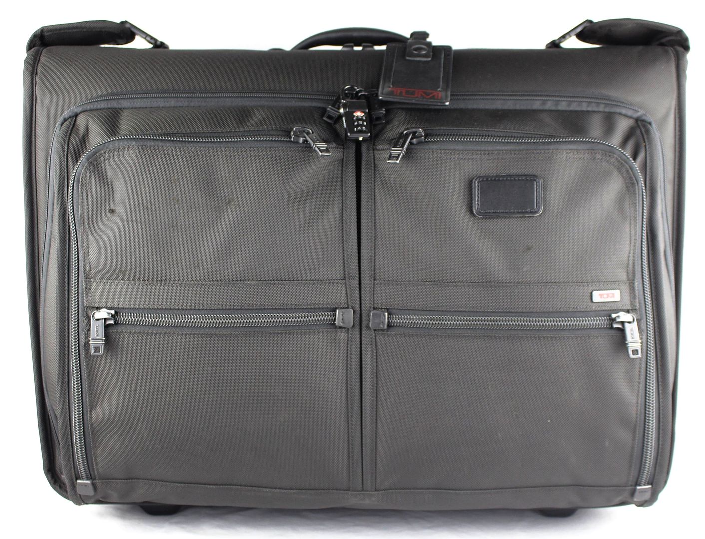 TUMI 'Alpha 2' Black Nylon 2-Wheeled Large Garment Bag - 22035DH | eBay